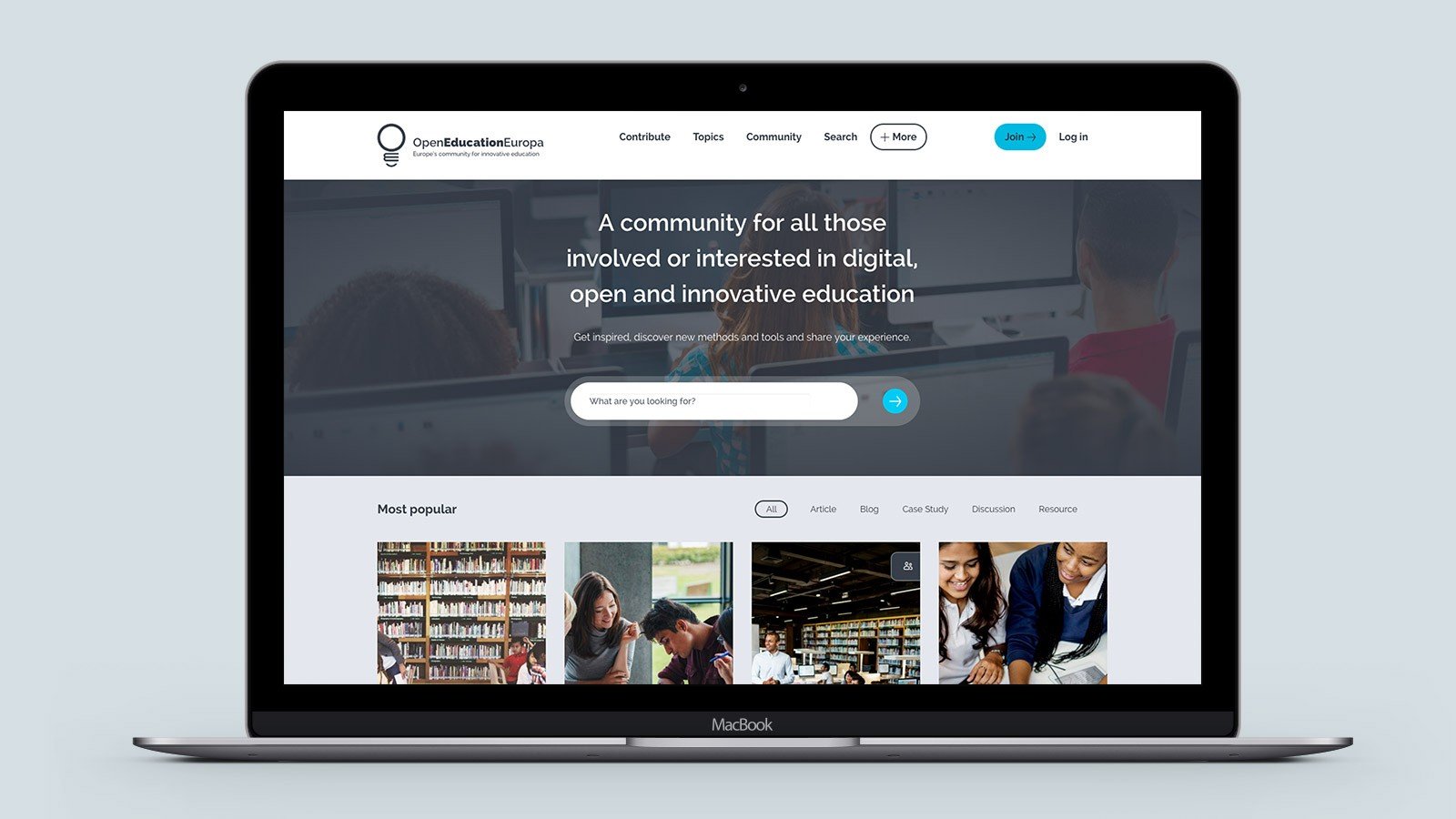 Screenshot of the Open Education Europa homepage on a mobile phone