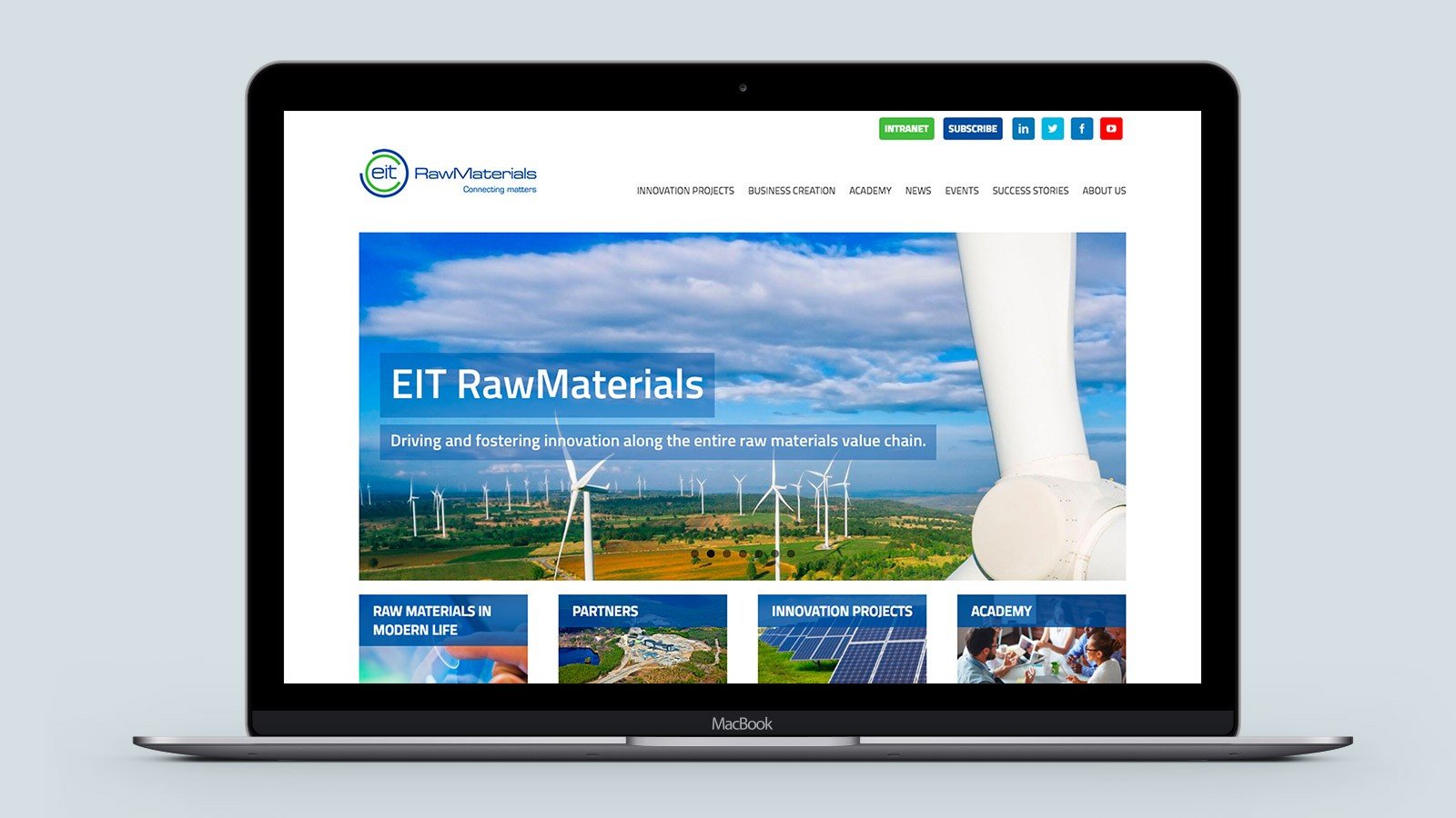 Screenshot of the EIT homepage on a mobile phone